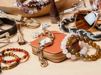 Bijoux et accessoires